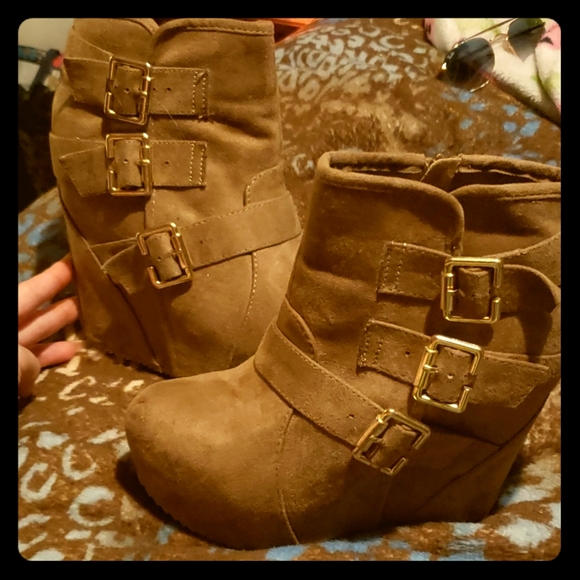 Platform camel suede ankle boots - Picture 1 of 4